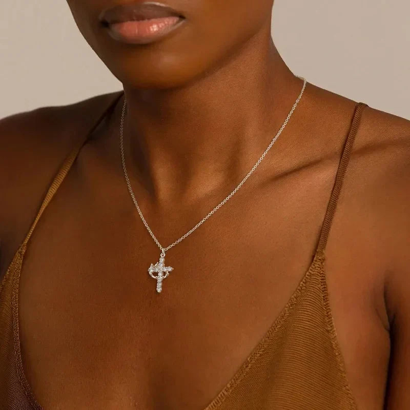 Collar Cruz